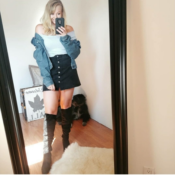 Meet your Posher, Katie - Picture 2 of 10